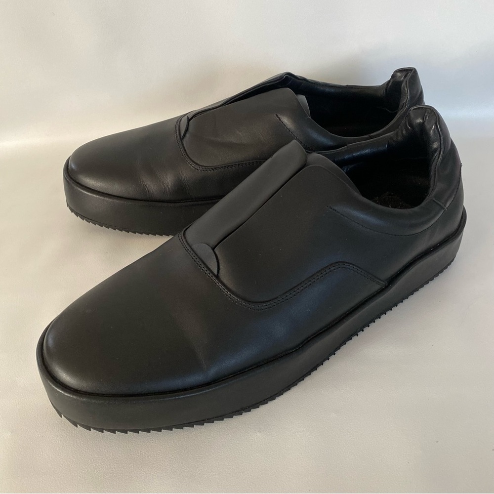 HIP AND BONE Black Slip On Laceless Mens Sneakers Size 10 Streetwear Casual Low